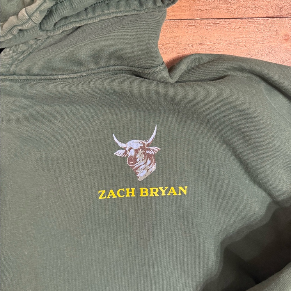 Zach Bryan 2023 Burn Burn Burn World Tour Green Hoodie, XL - Picture 2 of 7